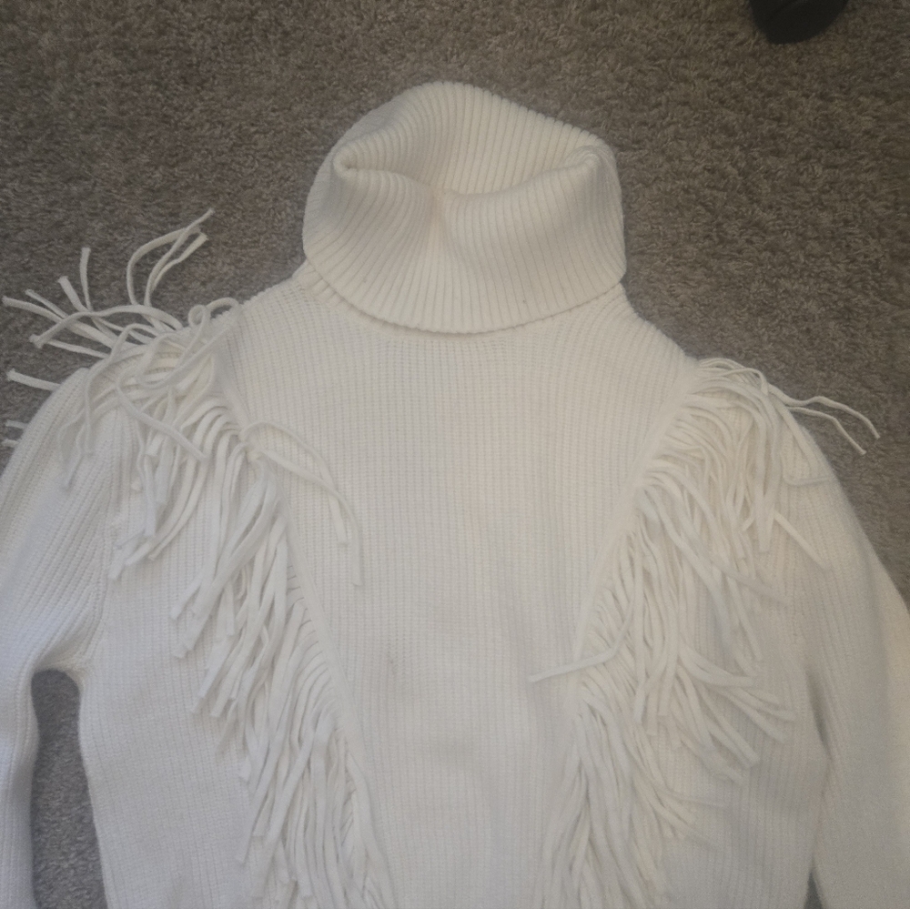 Sweater - Picture 7 of 7